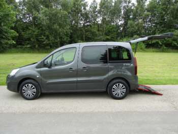 2019 (19) - HORIZON *4,000 MILES* Wheelchair Accessible Disabled Mobility Vehicle WAV 5-Door