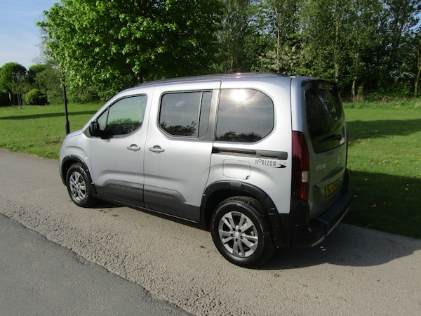 Used Peugeot Rifter 2024 for sale - 74468238: Photo 5