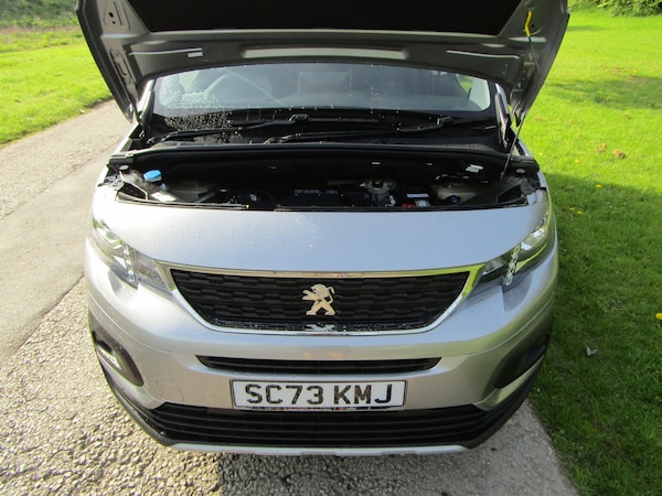 Used Peugeot Rifter 2024 for sale - 74468238: Photo 9