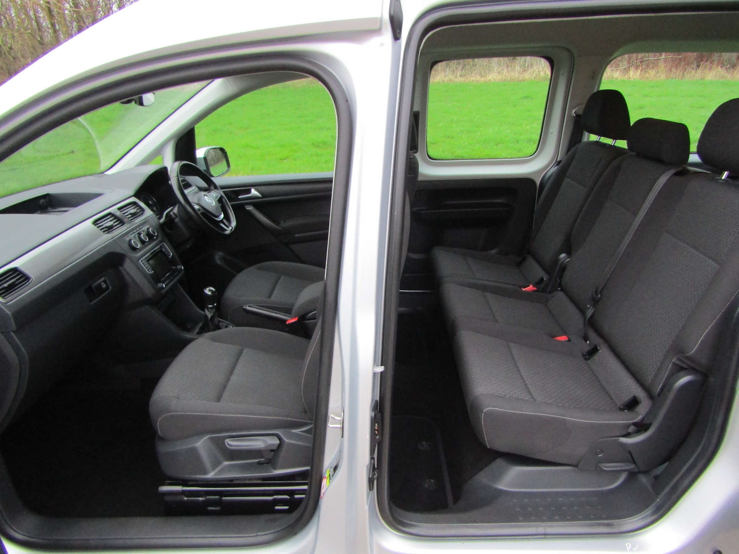 Used Volkswagen Caddy Maxi Life 2021 for sale - 77077424: Photo 7