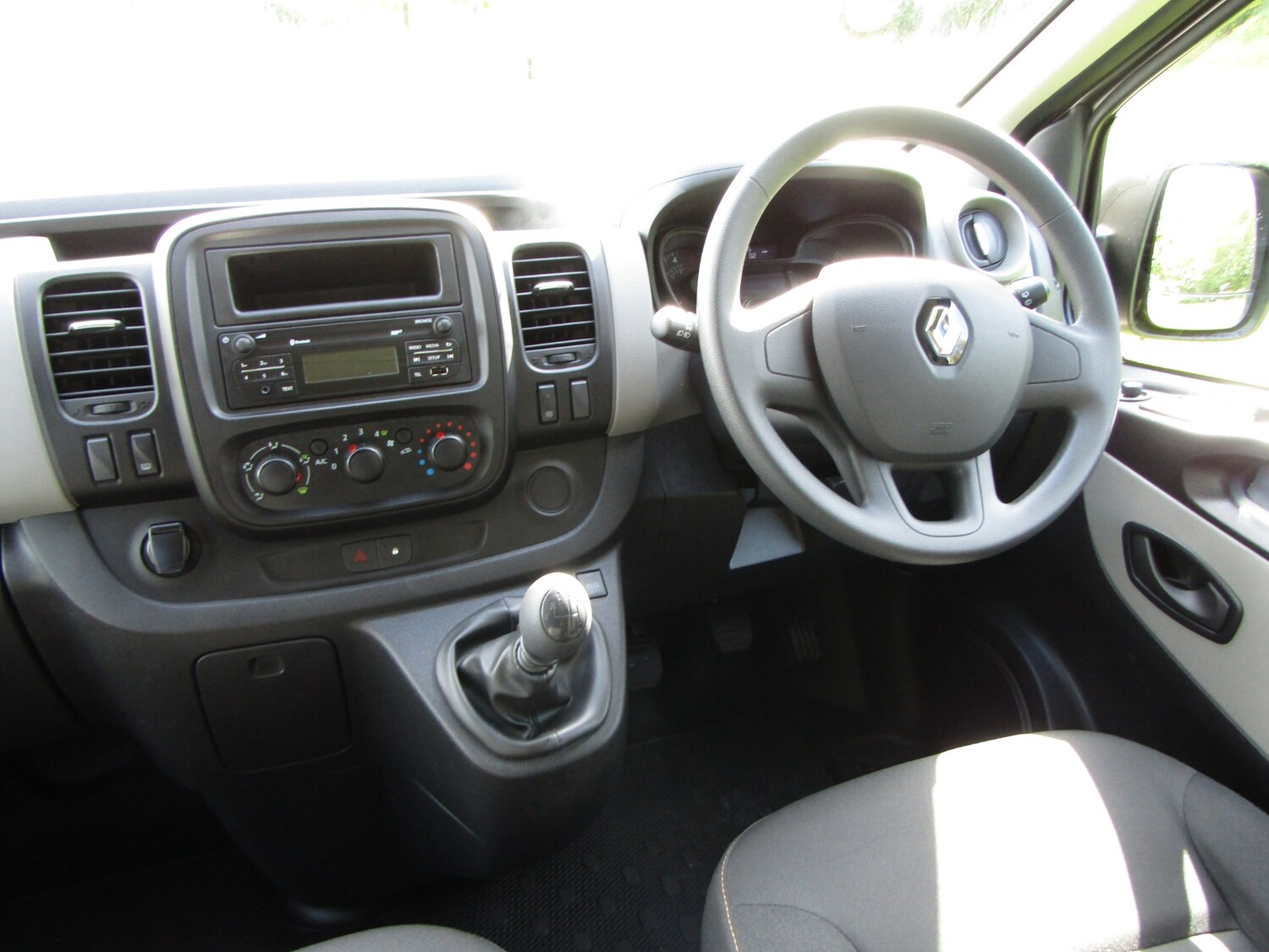Used Renault Trafic 2018 for sale - 75893289: Photo 11