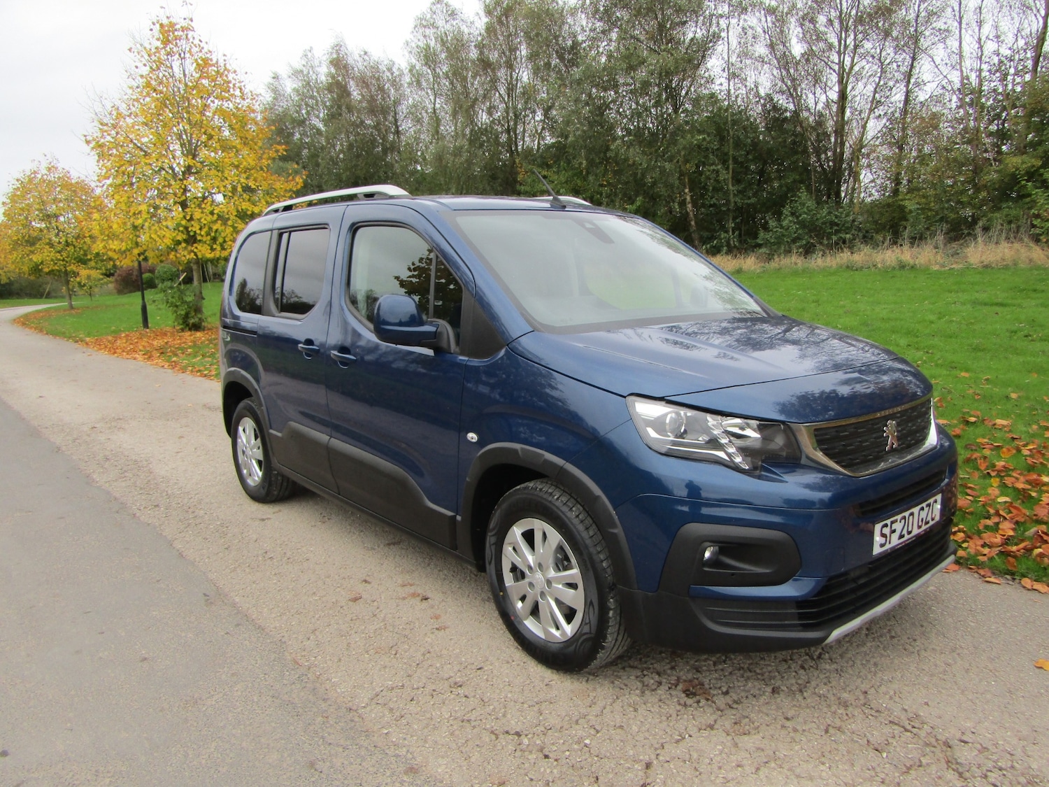 Used Peugeot Rifter 2020 for sale - 76205399: Photo 3