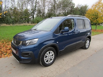 Used Peugeot Rifter 2020 for sale - 76205399: Photo