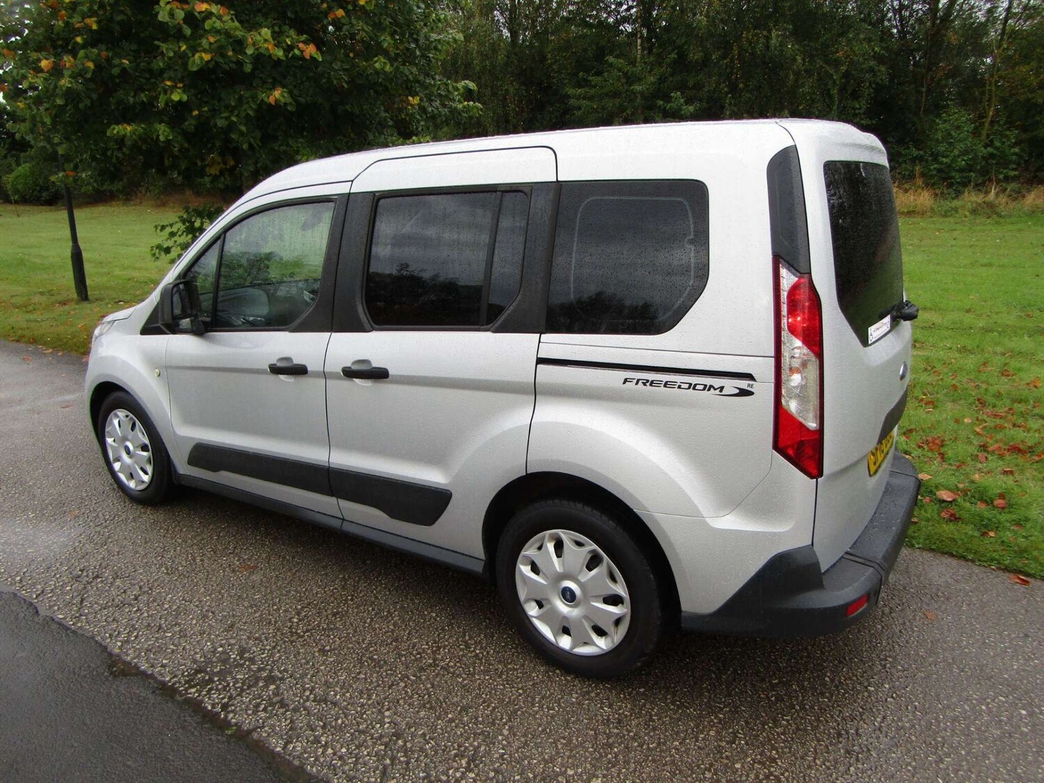 Used Ford Tourneo Connect 2018 for sale - 76909119: Photo 5