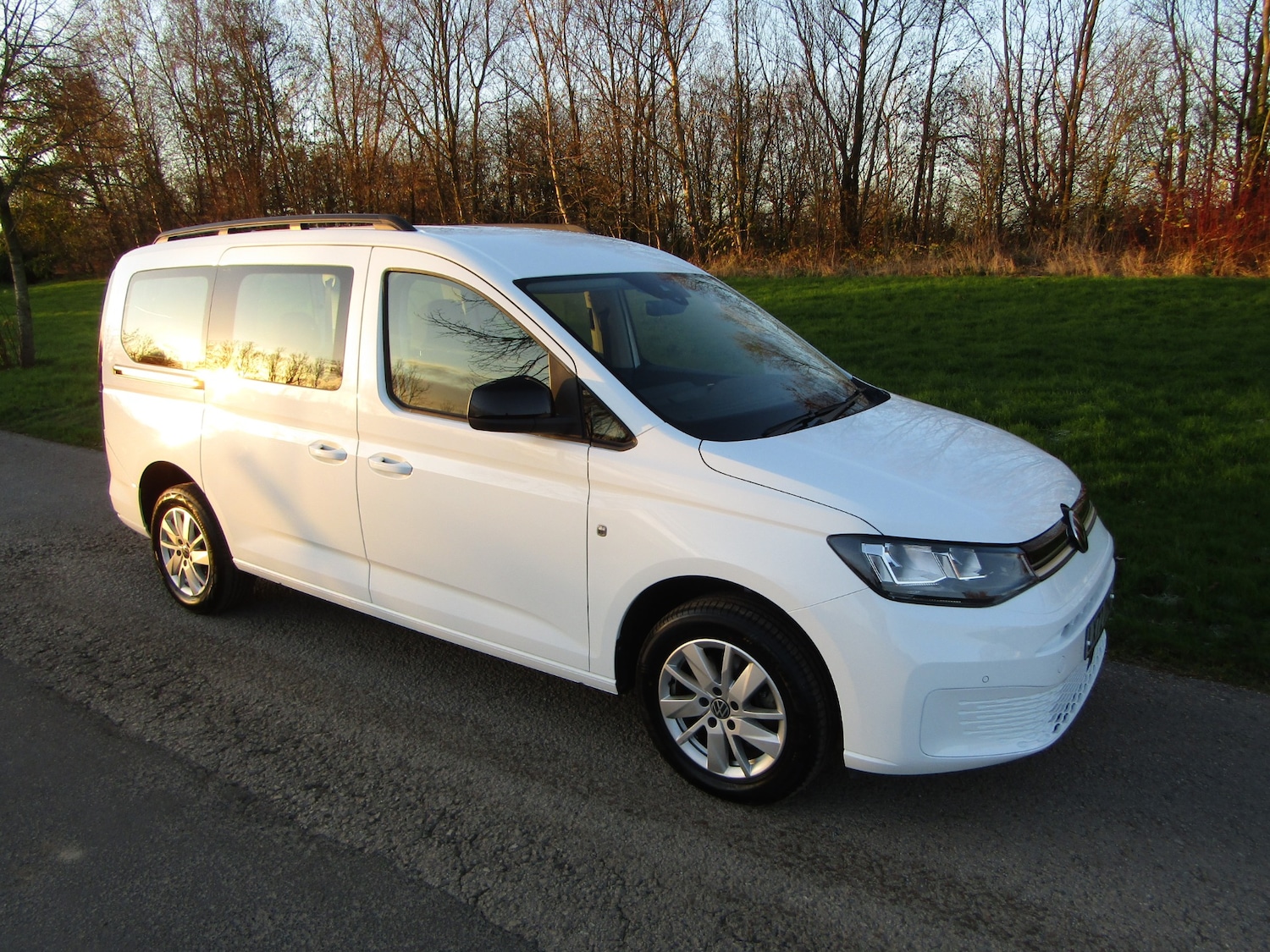 Used Volkswagen Caddy Maxi 2023 for sale - 76612180: Photo 3