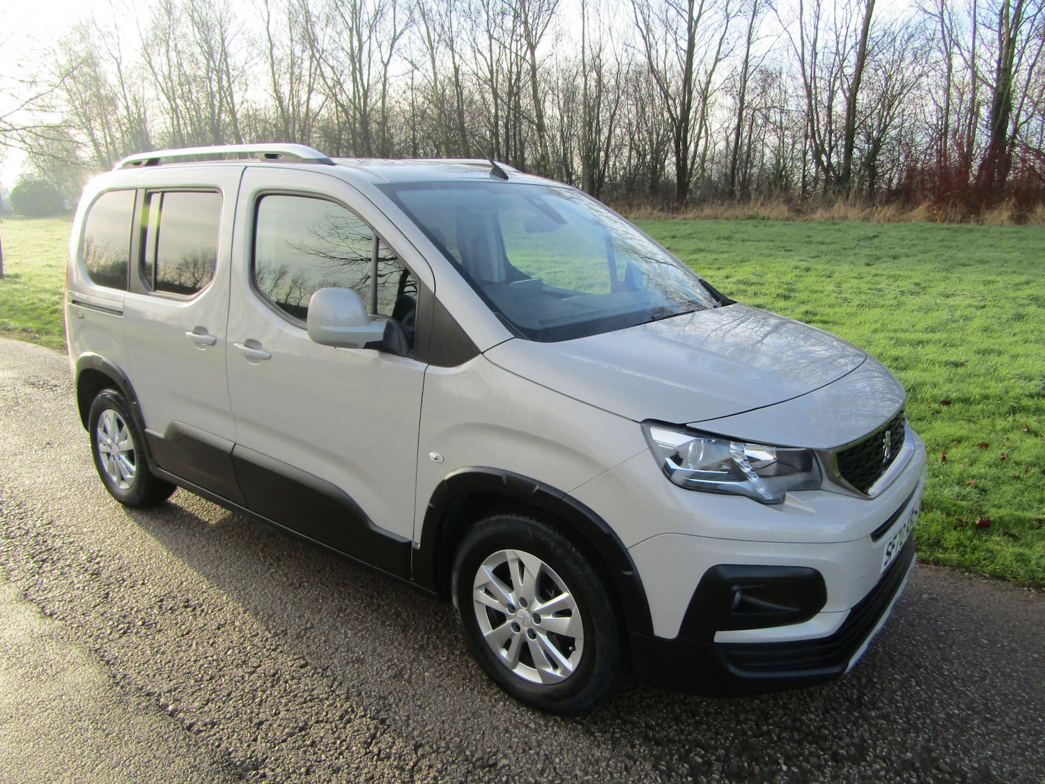 Used Peugeot Rifter 2020 for sale - 76968824: Photo 3