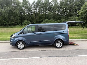 Used Ford Tourneo Custom 2021 for sale - 79841090: Photo