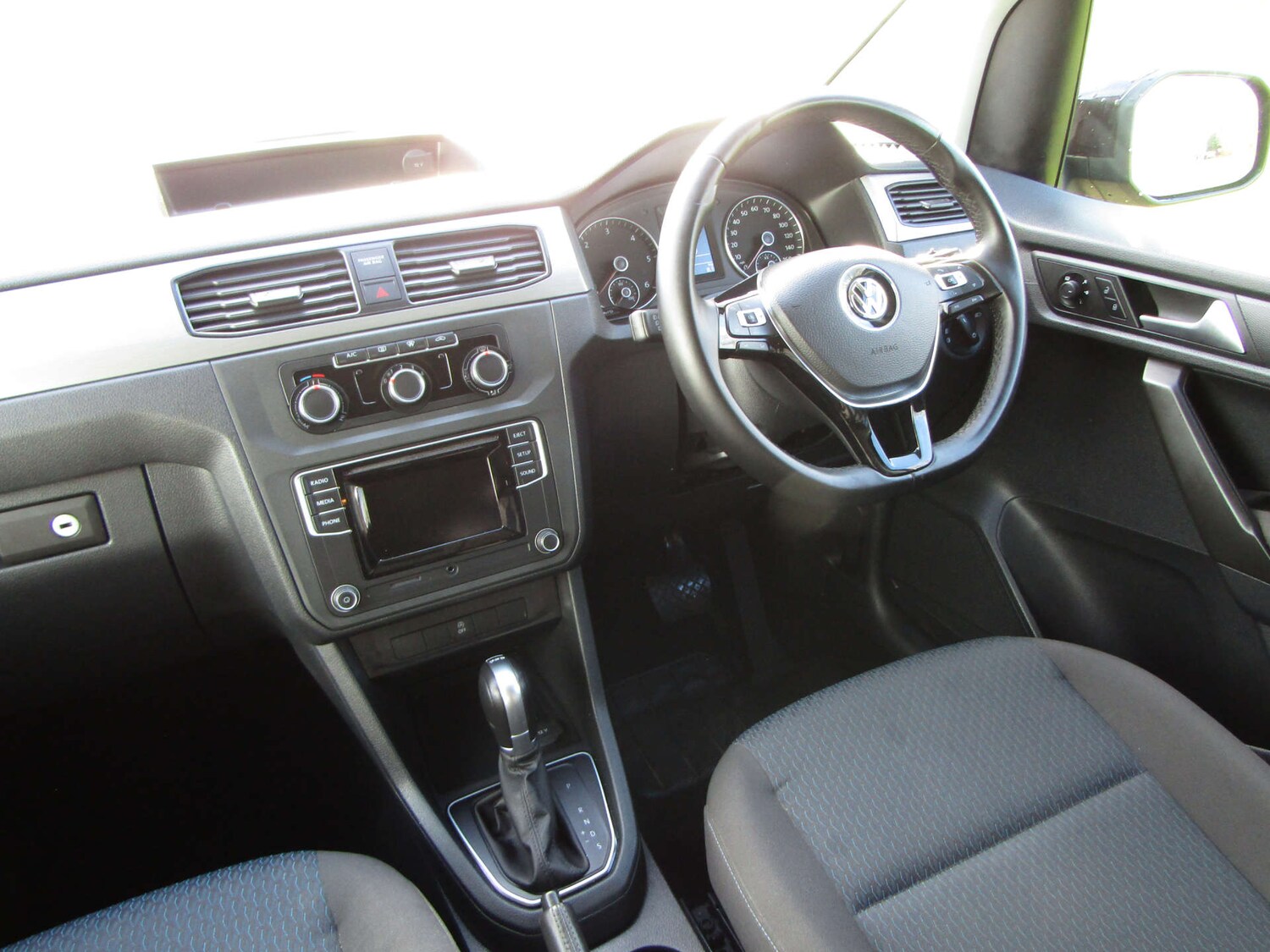 Used Volkswagen Caddy Maxi Life 2020 for sale - 77523148: Photo 11