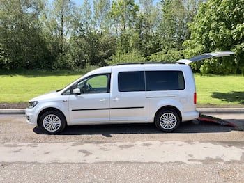 Used Volkswagen Caddy Maxi Life 2021 for sale - 79841045: Photo