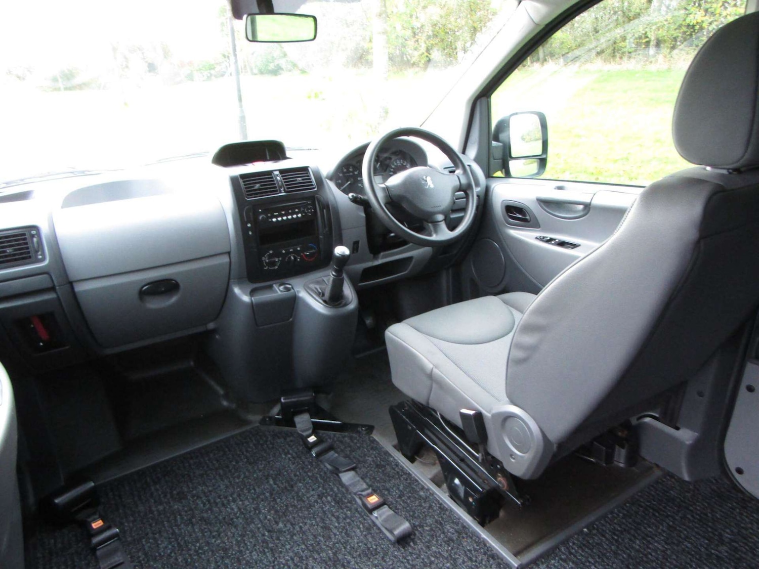 Used Peugeot Expert Tepee 2011 for sale - 76909095: Photo 10