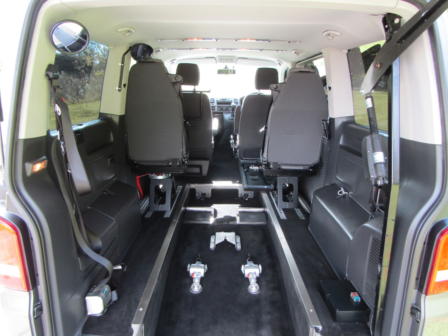 Used Volkswagen Transporter Shuttle 2015 for sale - 75626549: Photo 7