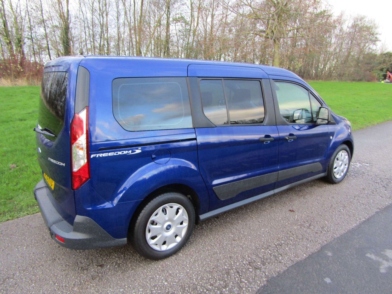 Used Ford Grand Tourneo Connect 2018 for sale - 76909113: Photo 6