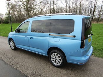 Used Ford Grand Tourneo Connect 2024 for sale - 76968914: Photo