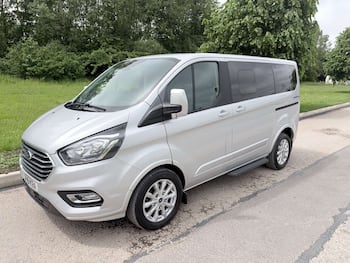 Used Ford Tourneo Custom 2019 for sale - 79841123: Photo