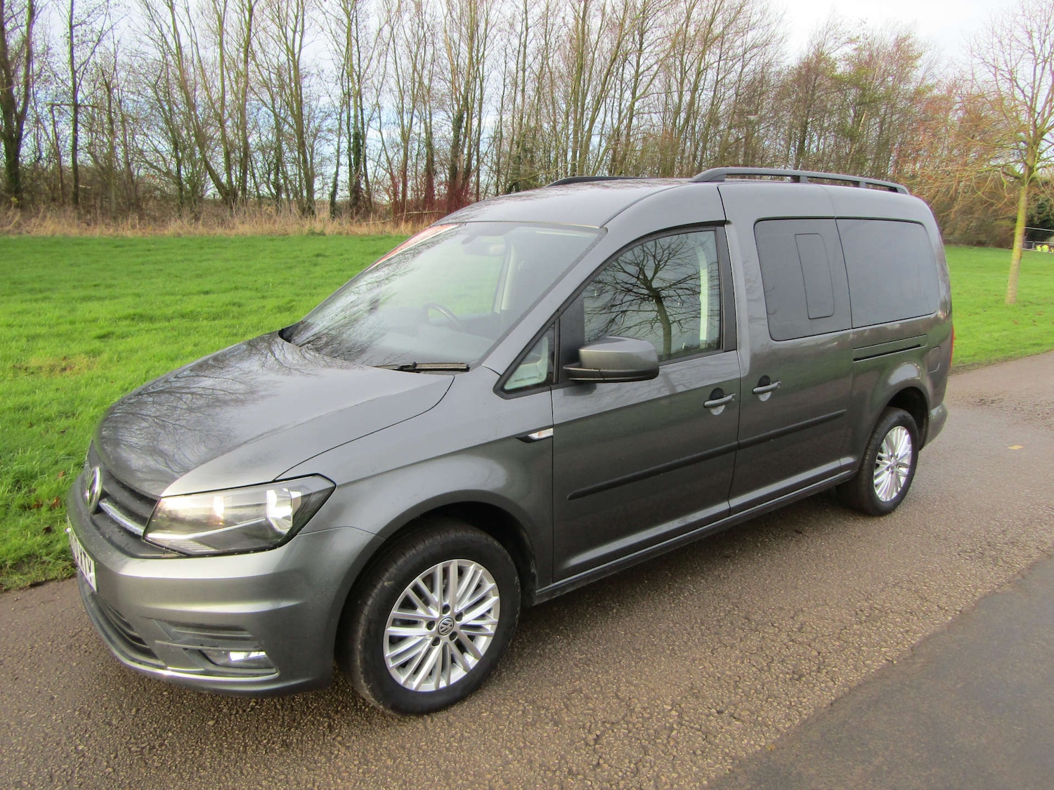 Used Volkswagen Caddy Maxi Life 2020 for sale - 76968890: Photo 5
