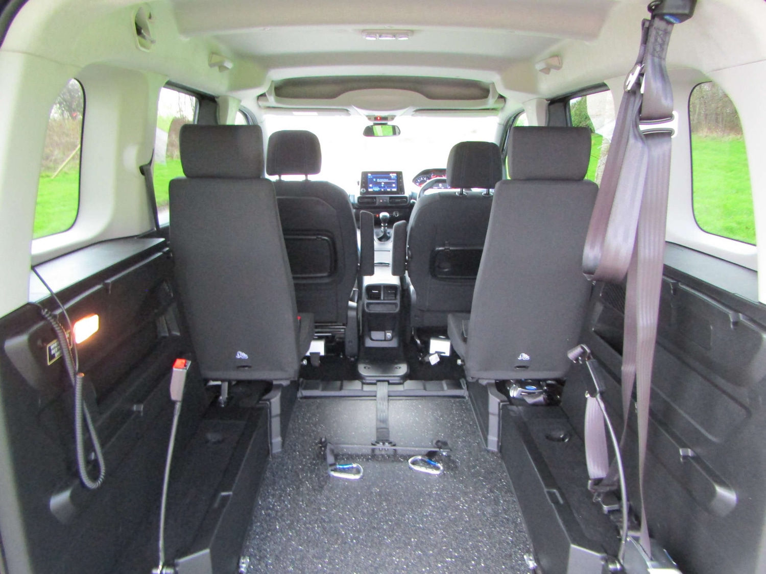 Used Peugeot Rifter 2021 for sale - 76909135: Photo 8