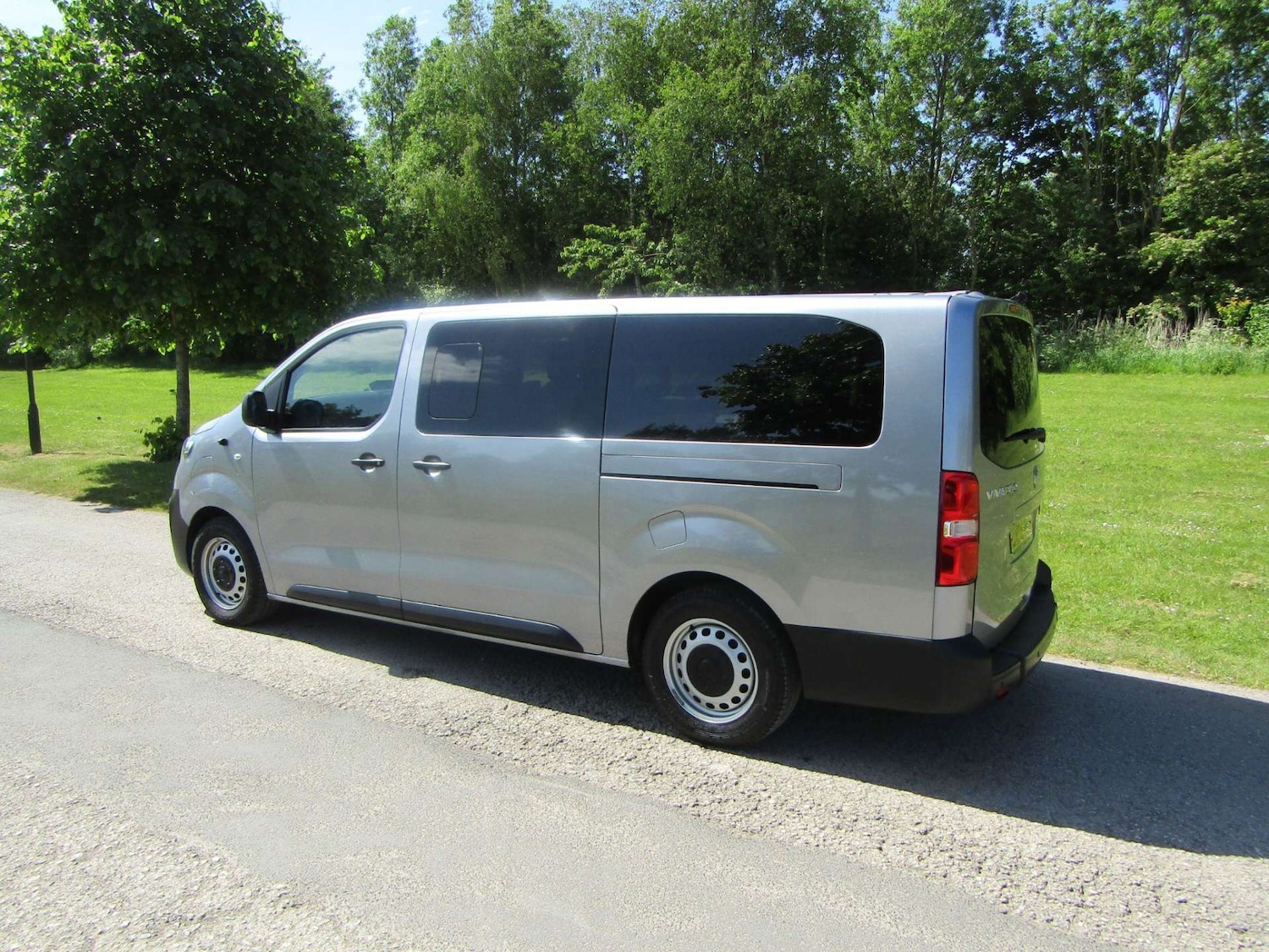 Used Vauxhall Vivaro Life 2023 for sale - 76968826: Photo 4
