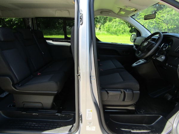 Used Vauxhall Vivaro Life 2023 for sale - 74511346: Photo 8