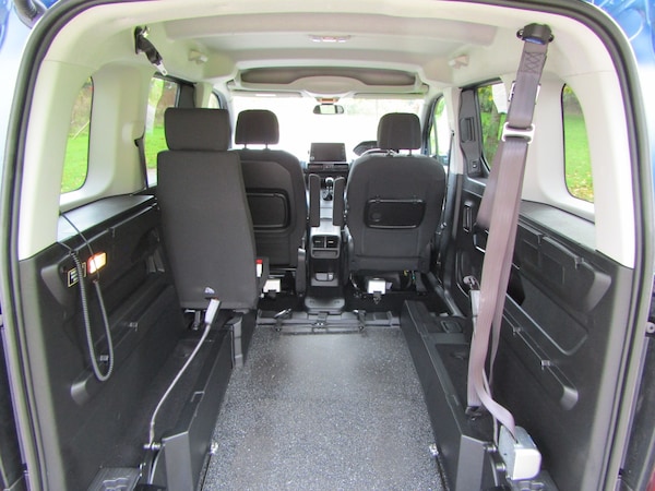 Used Peugeot Rifter 2022 for sale - 76232419: Photo 11