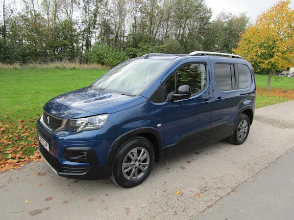 Used Peugeot Rifter 2022 for sale - 76232419: Photo 4