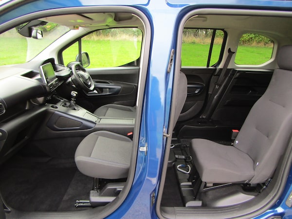 Used Peugeot Rifter 2022 for sale - 76232419: Photo 7