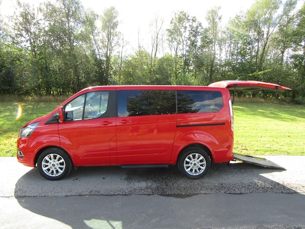 Used Ford Tourneo Custom 2019 for sale - 74970043: Photo 1
