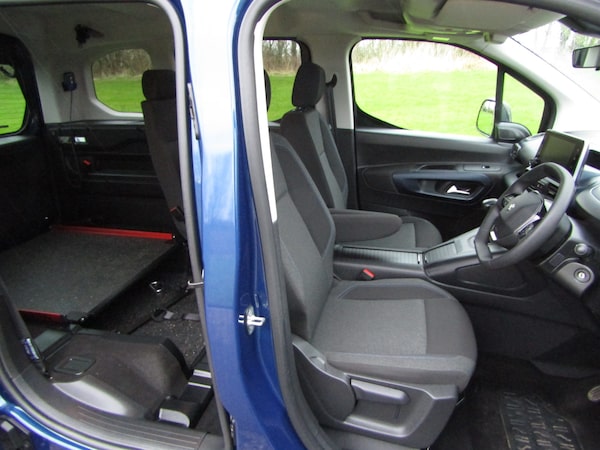 Used Peugeot Rifter 2023 for sale - 73557399: Photo 9