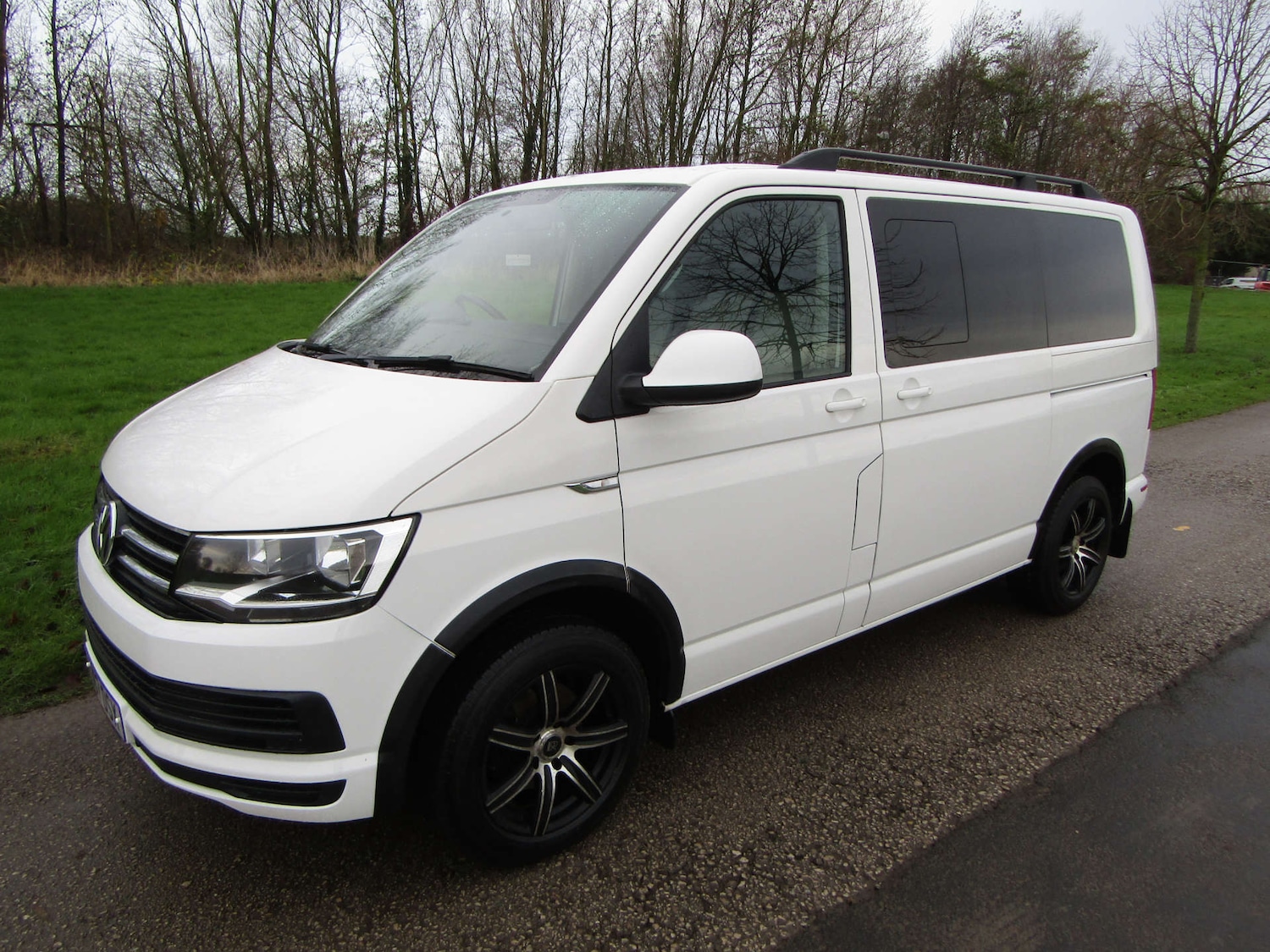 Used Volkswagen Transporter Shuttle 2017 for sale - 76909086: Photo 4