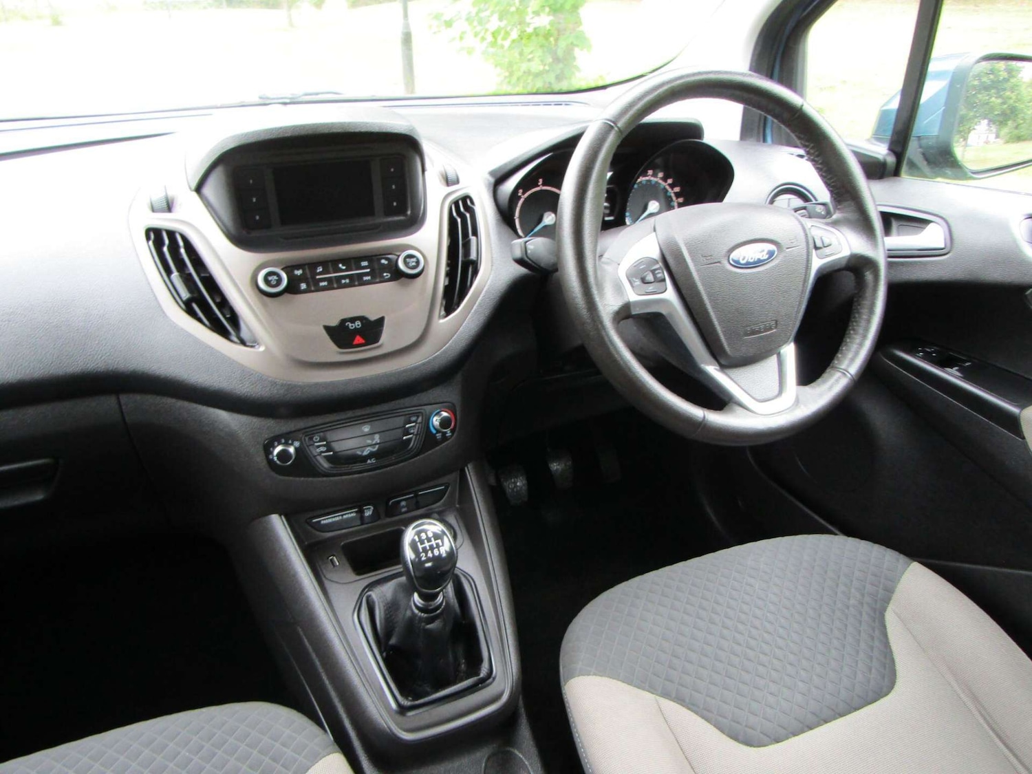 Used Ford Tourneo Courier 2020 for sale - 76909116: Photo 10