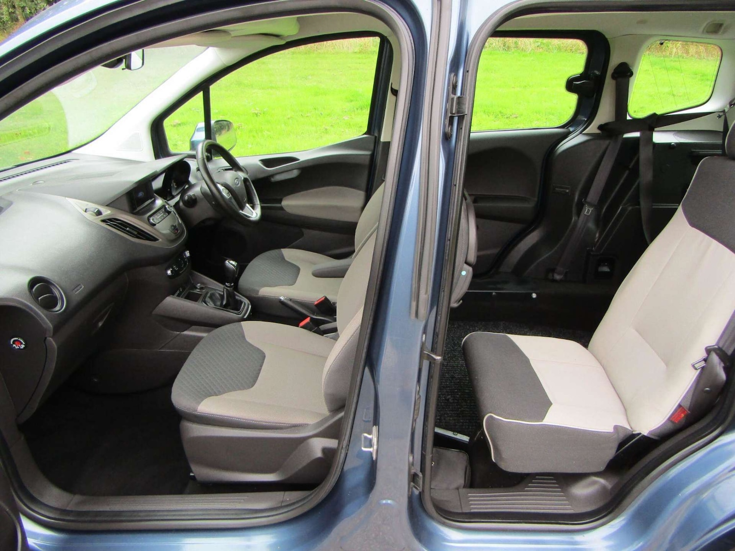 Used Ford Tourneo Courier 2020 for sale - 76909116: Photo 9