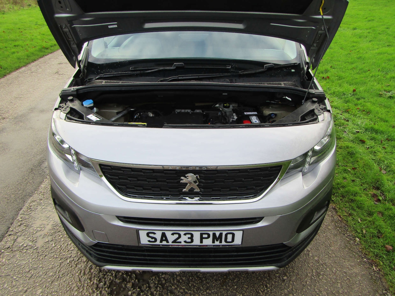 Used Peugeot Rifter 2023 for sale - 76909123: Photo 9