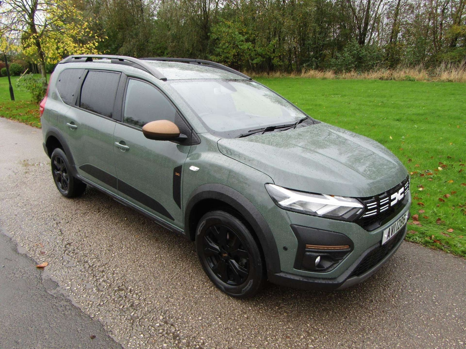 Used Dacia Jogger 2023 for sale - 76968819: Photo 2