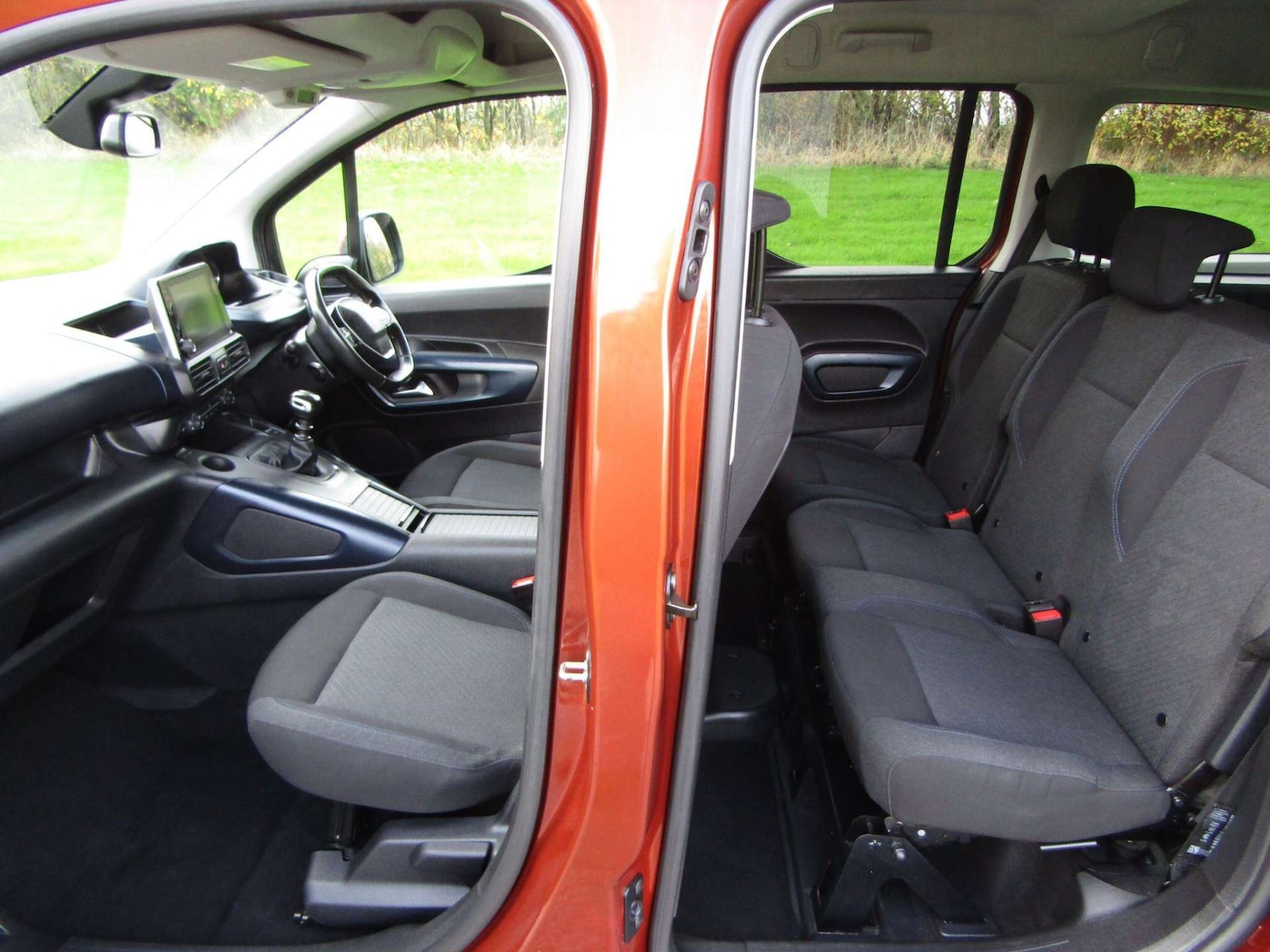 Used Peugeot Rifter 2021 for sale - 76909106: Photo 10