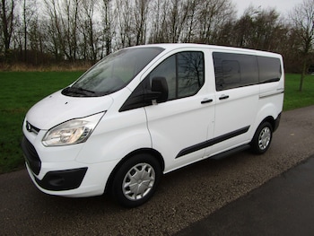 Used Ford Tourneo Custom 2017 for sale - 76909048: Photo