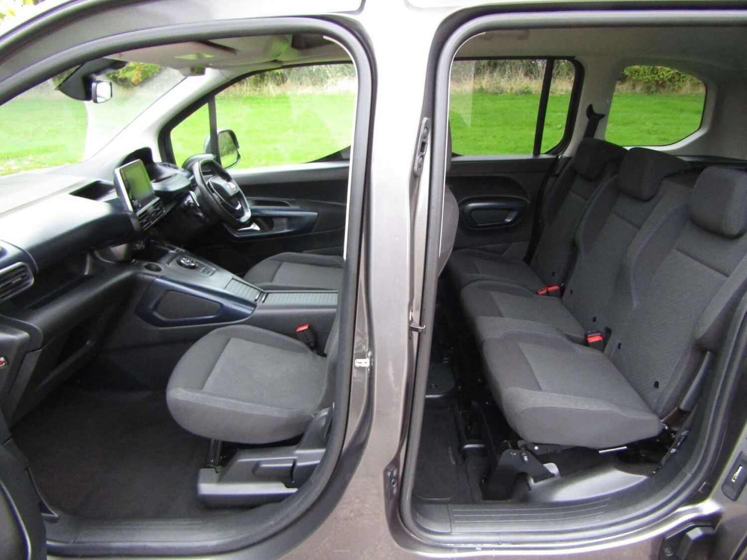 Used Peugeot Rifter 2019 for sale - 76909045: Photo 10