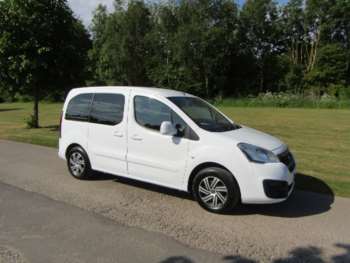 Used Peugeot Partner Tepee 2017 for sale - 74624460: Photo