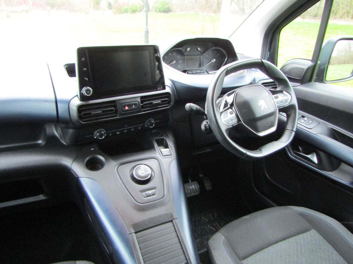 Used Peugeot Rifter 2021 for sale - 77438685: Photo 11