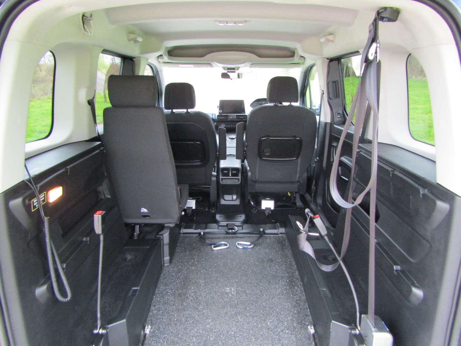 Used Peugeot Rifter 2021 for sale - 77438685: Photo 8