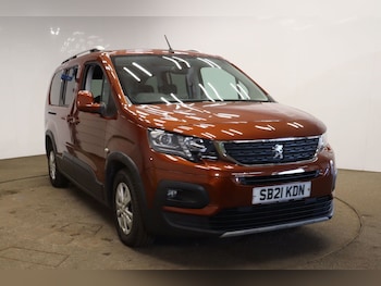 Used Peugeot Rifter 2021 for sale - 76464502: Photo