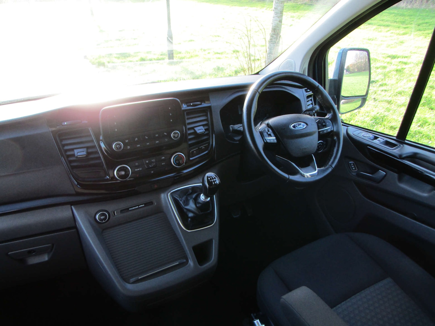 Used Ford Tourneo Custom 2018 for sale - 76968839: Photo 10