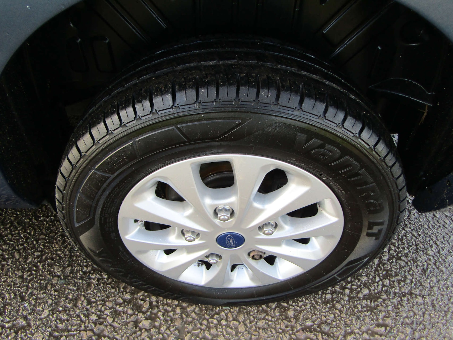 Used Ford Tourneo Custom 2018 for sale - 76968839: Photo 12