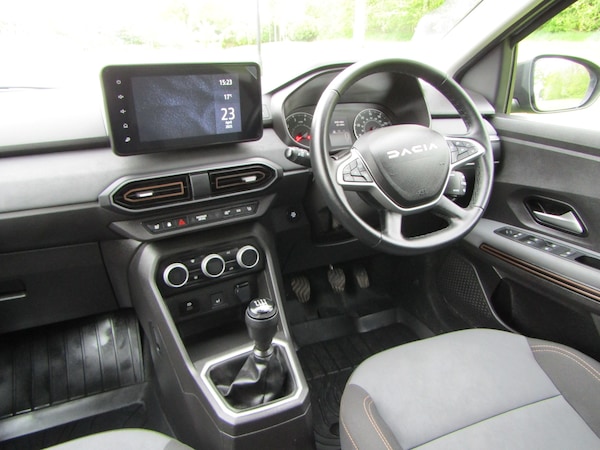 Used Dacia Jogger 2025 for sale - 74387226: Photo 11