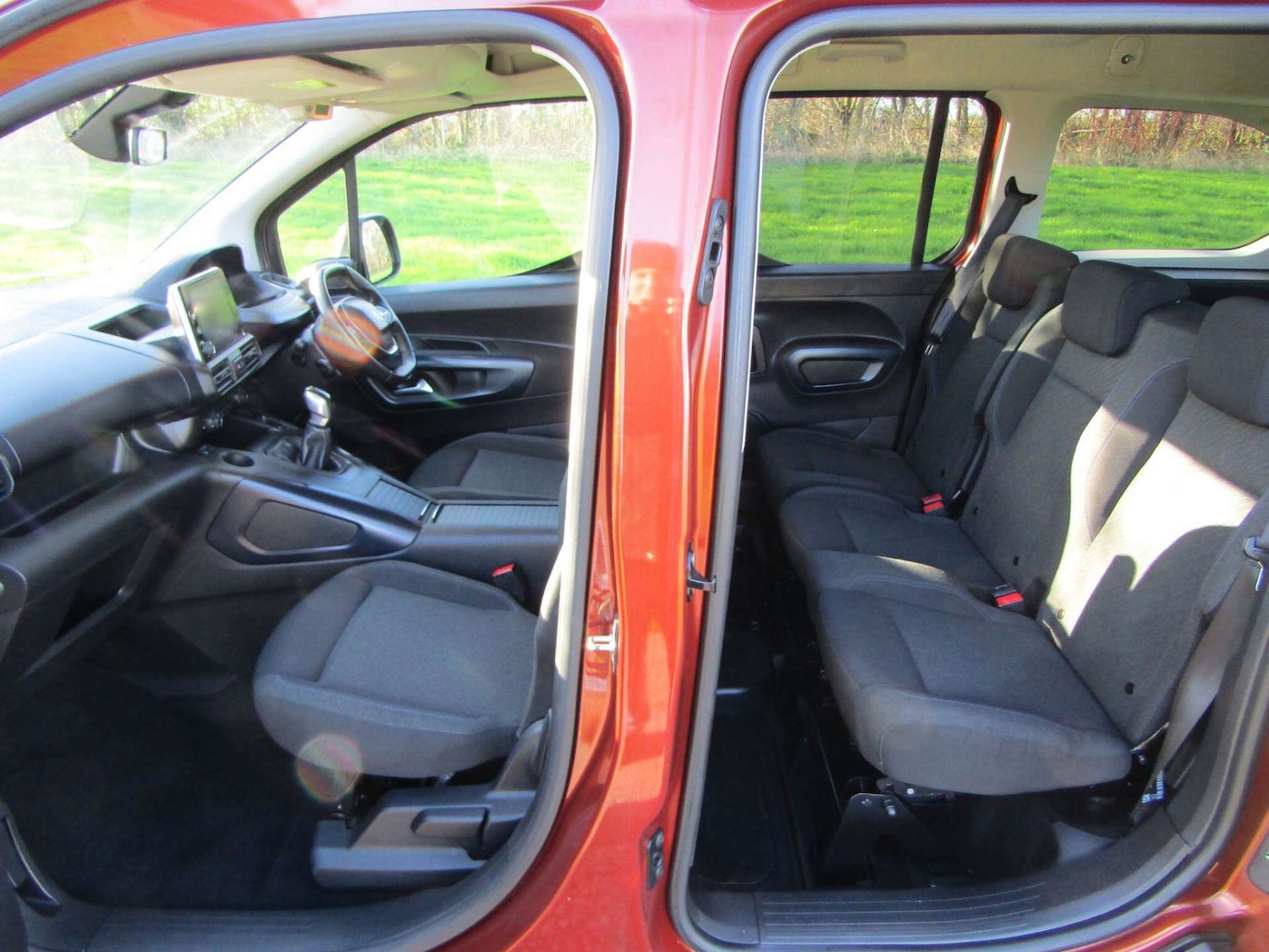 Used Peugeot Rifter 2020 for sale - 76968859: Photo 10