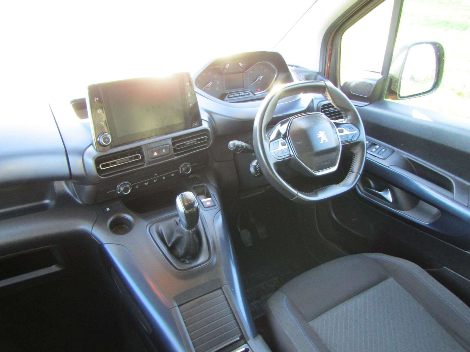 Used Peugeot Rifter 2020 for sale - 76968859: Photo 11