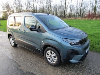 Used Peugeot Rifter 2024 for sale - 76909145: Photo