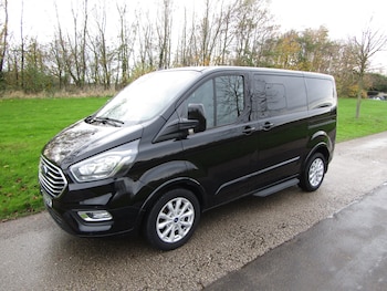 Used Ford Tourneo Custom 2020 for sale - 76421731: Photo
