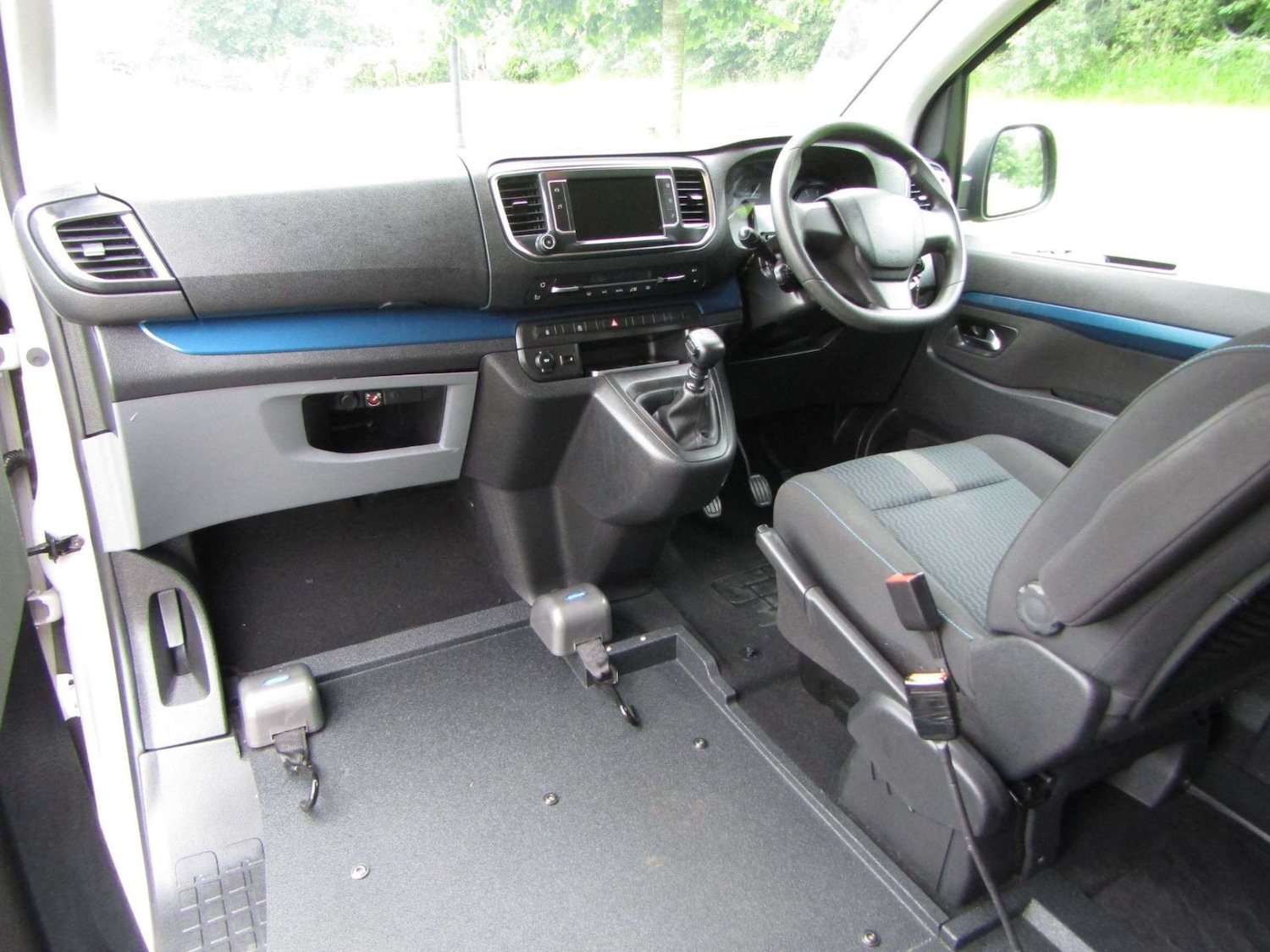 Used Peugeot Traveller 2021 for sale - 76968828: Photo 10