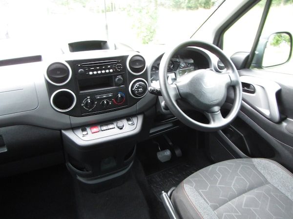 Used Peugeot Partner Tepee 2018 for sale - 76004660: Photo 11