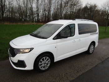 Used Ford Grand Tourneo Connect 2023 for sale - 76968814: Photo