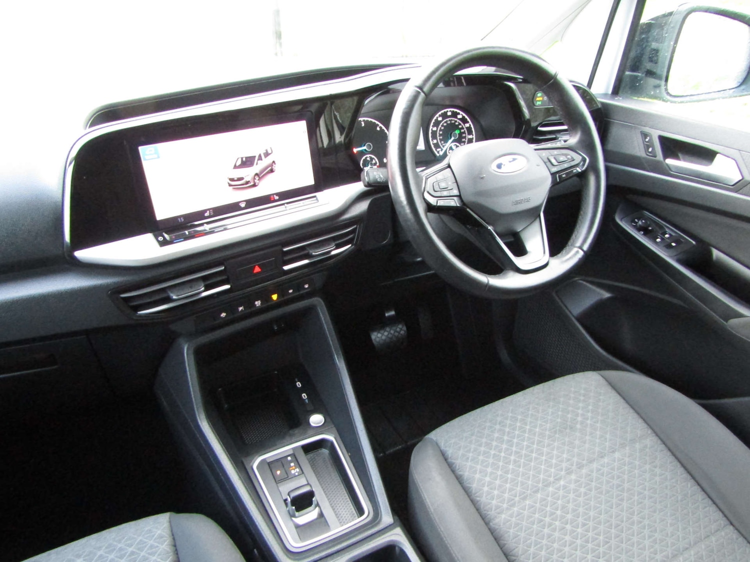 Used Ford Tourneo Connect 2023 for sale - 76968814: Photo 9